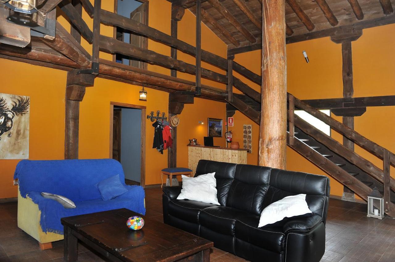 La Cabana De Sara Вінуеса Екстер'єр фото