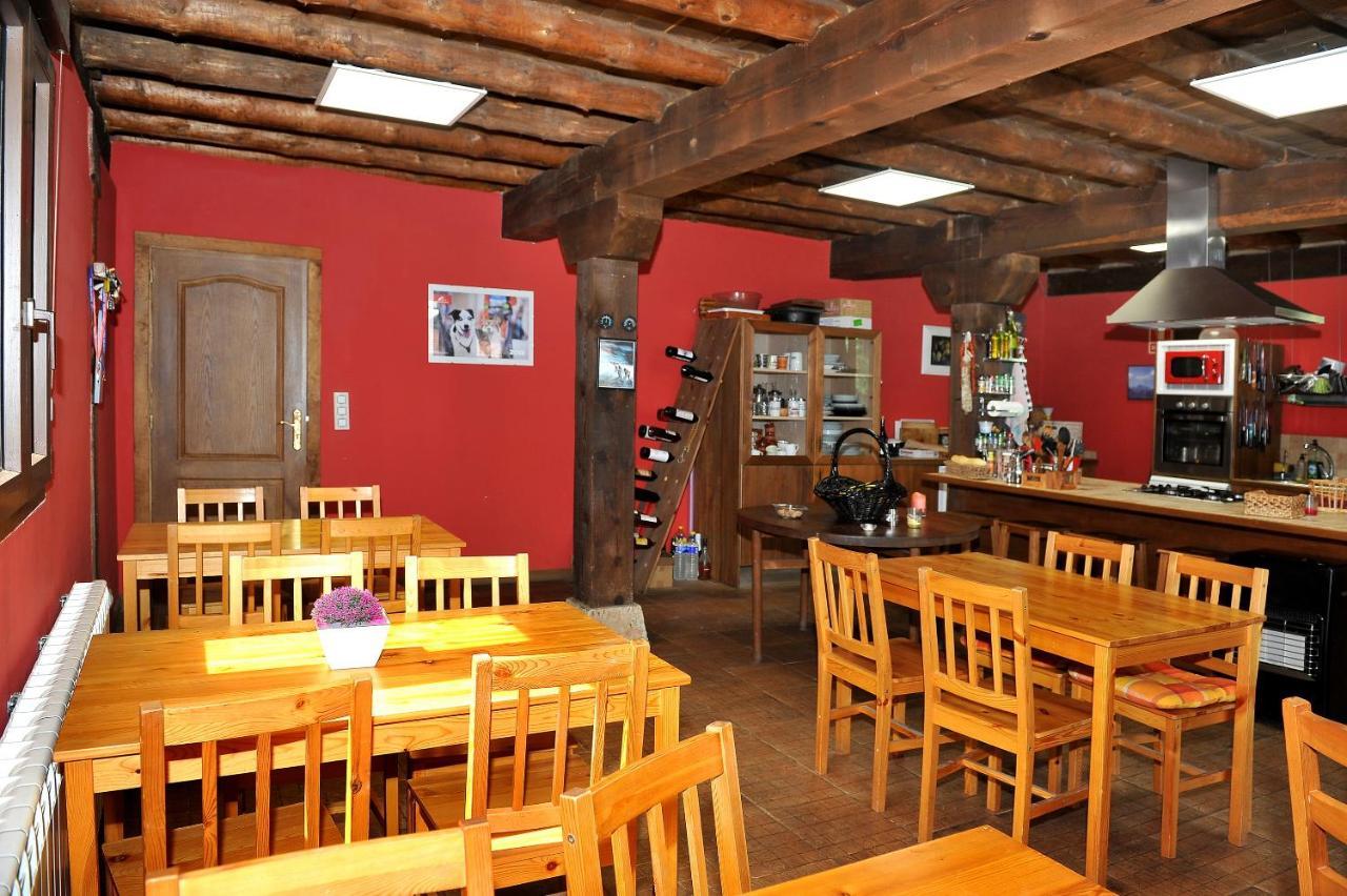 La Cabana De Sara Вінуеса Екстер'єр фото